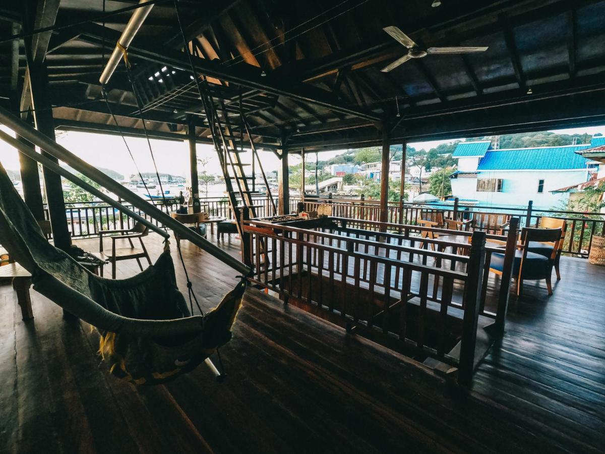 Cool Breeze Authentic Hotel Labuan Bajo Komodo Luaran gambar
